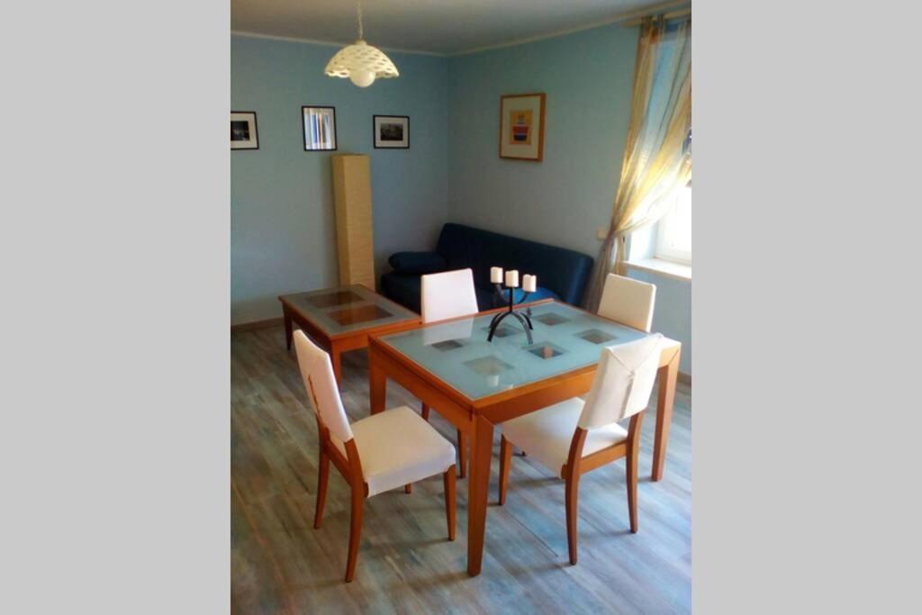 Casa Martina Apartment แตร์ราชินา ภายนอก รูปภาพ